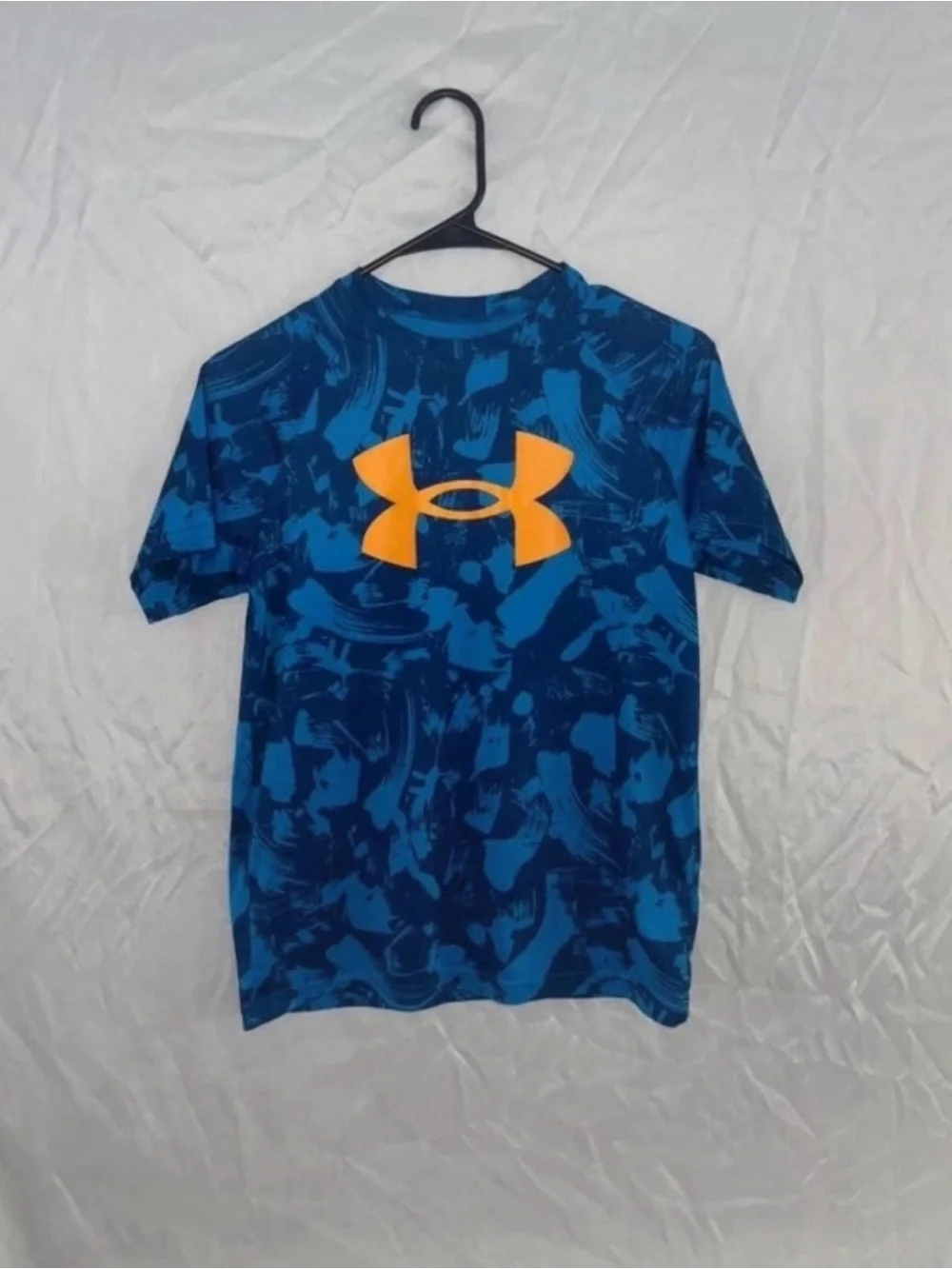 Under Armour YL Blue Camo Short Sleeve Tee w